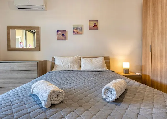 Entire For Your Tal-Hriereb